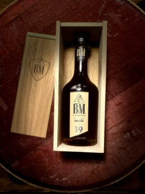 ROUGET-DE-LISLE_BM-Signature-19-ans_Ambiance-1